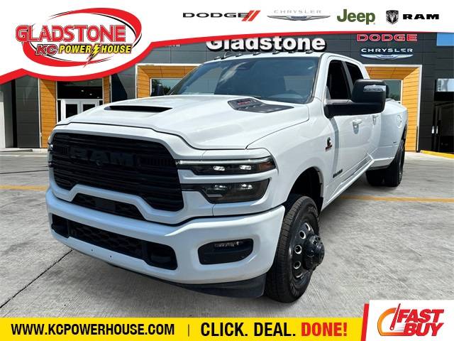 2025 Ram 3500 Laramie — Pickup Truck — 27 mi — Gladstone, MO