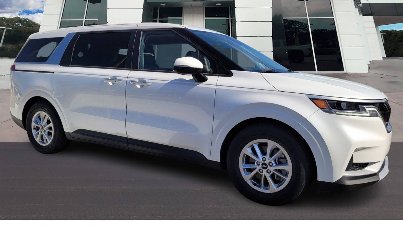 2022 Kia Carnival LXS — Minivan — 32,922 mi — Jacksonville, FL