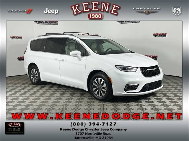 2021 Chrysler Pacifica Hybrid Touring L — Minivan — 60,112 mi — Jarrettsville, MD