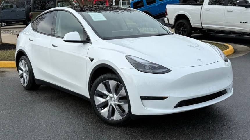 2024 Tesla Model Y Long Range — SUV — 24,445 mi — Chantilly, VA