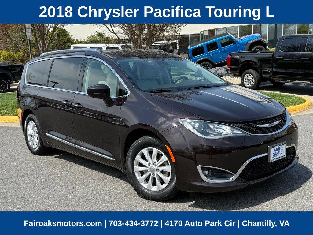 2018 Chrysler Pacifica Touring L — Minivan — 73,991 mi — Chantilly, VA