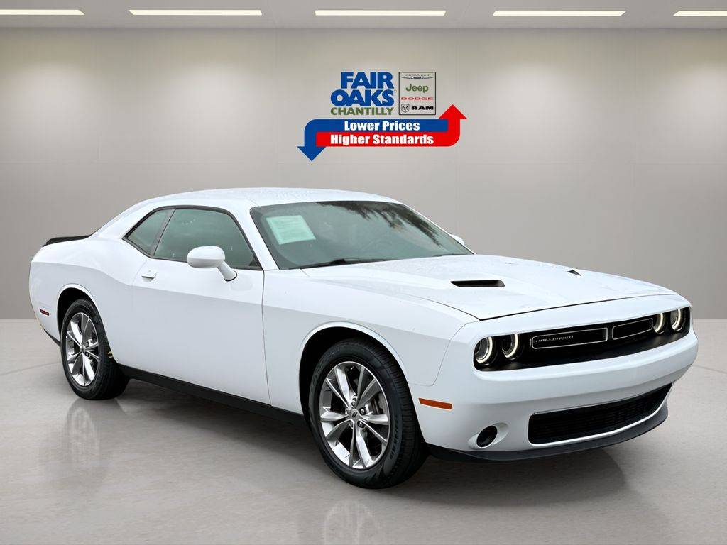 2023 Dodge Challenger SXT — Coupe — 44,173 mi — Chantilly, VA