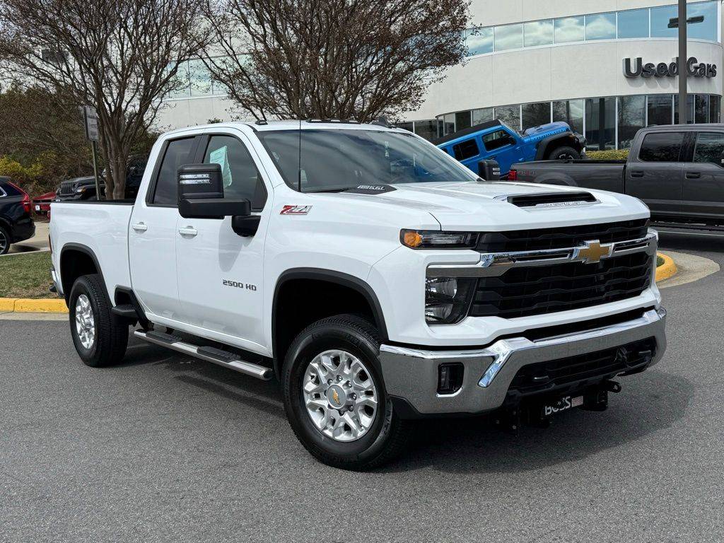2024 Chevrolet Silverado 2500HD LT — Pickup Truck — 15,031 mi — Chantilly, VA