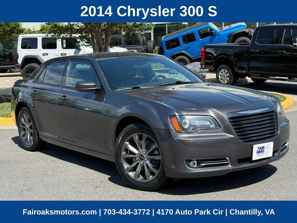 2014 Chrysler 300 S — Sedan — 118,070 mi — Chantilly, VA