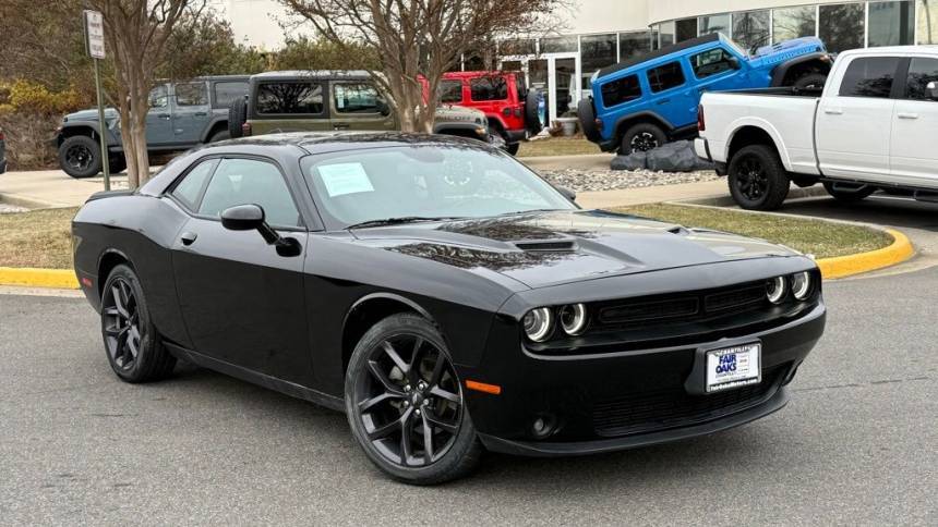 2021 Dodge Challenger SXT — Coupe — 28,319 mi — Chantilly, VA