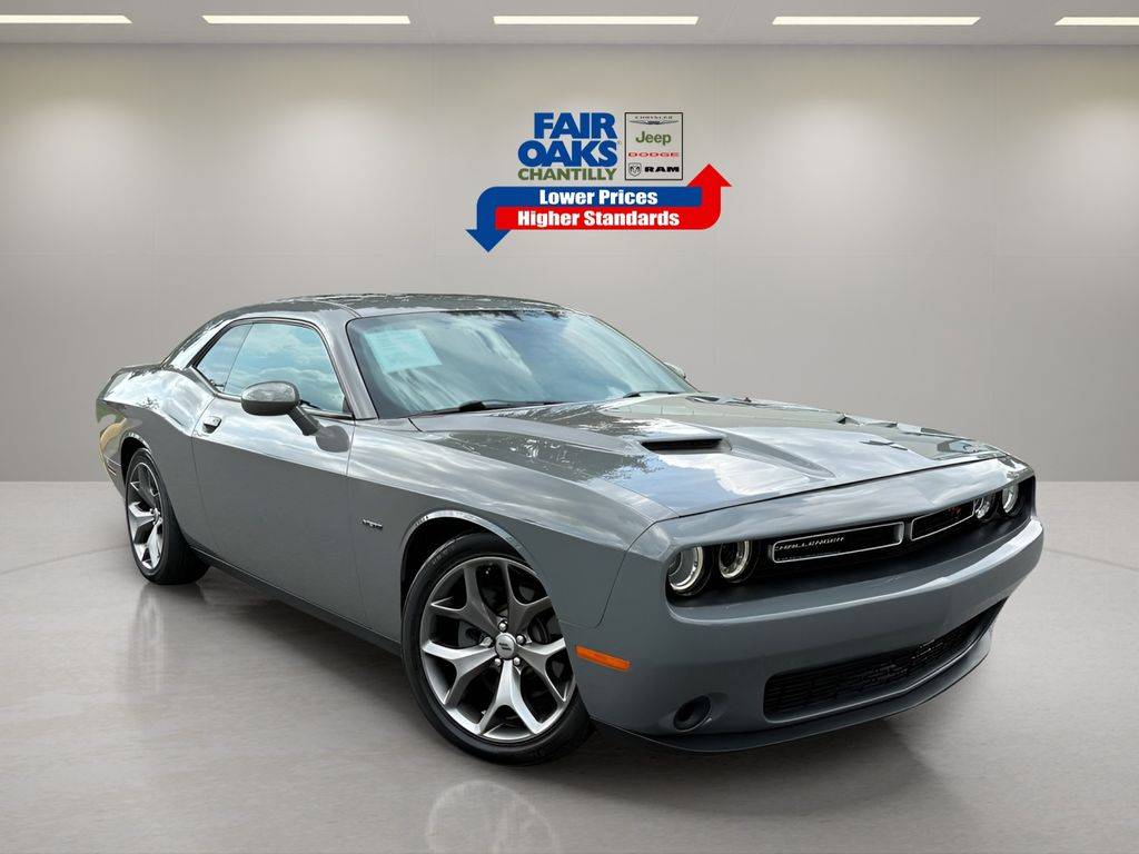 2017 Dodge Challenger R/T — Coupe — 47,795 mi — Chantilly, VA