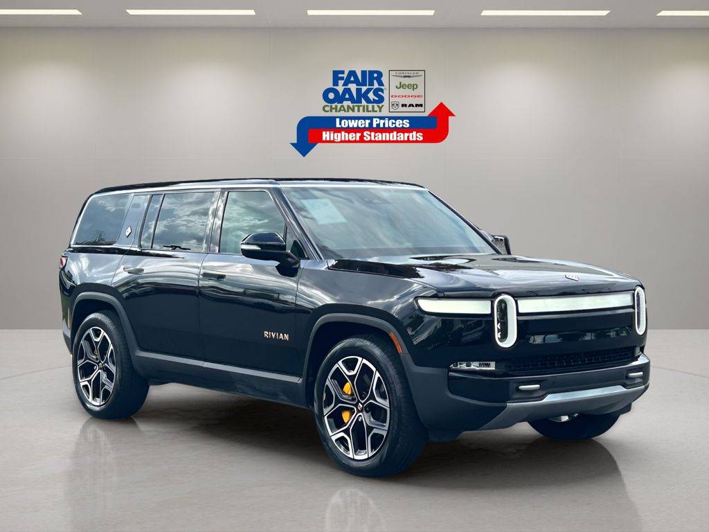 2023 Rivian R1S