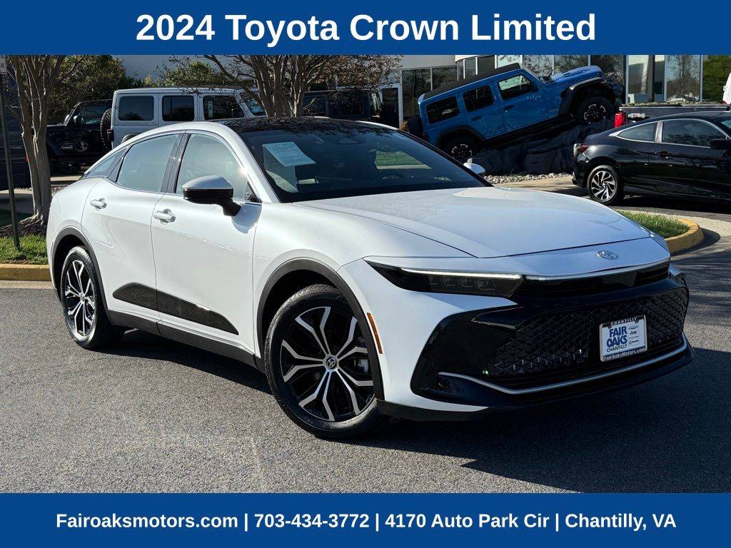 2024 Toyota Crown Limited — Sedan — 9,568 mi — Chantilly, VA
