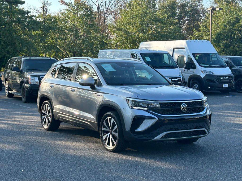 2023 Volkswagen Taos SE — SUV — 35,400 mi — Chantilly, VA