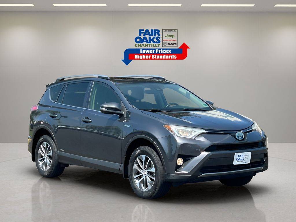 2017 Toyota RAV4 Hybrid XLE — SUV — 101,648 mi — Chantilly, VA