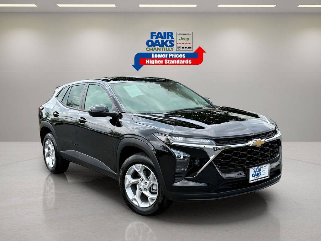 2024 Chevrolet Trax LS — SUV — 3,825 mi — Chantilly, VA