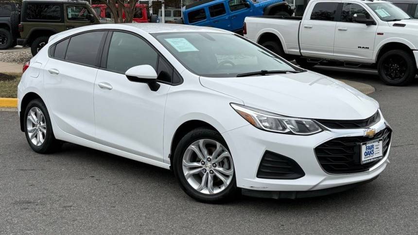 2019 Chevrolet Cruze LS — Hatchback — 56,268 mi — Chantilly, VA