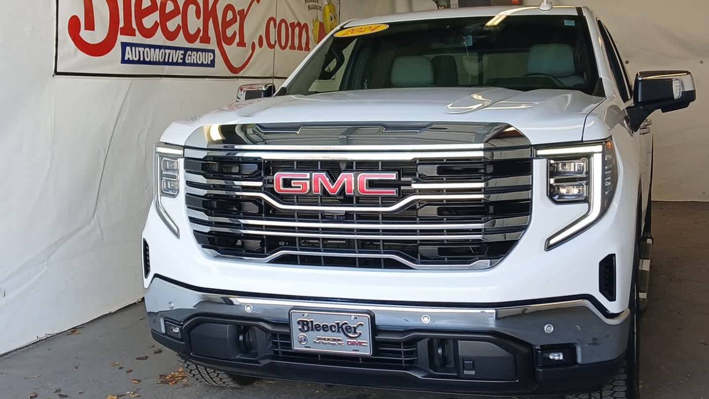 2024 GMC Sierra 1500 SLT — Pickup Truck — 26,837 mi — Red Springs, NC
