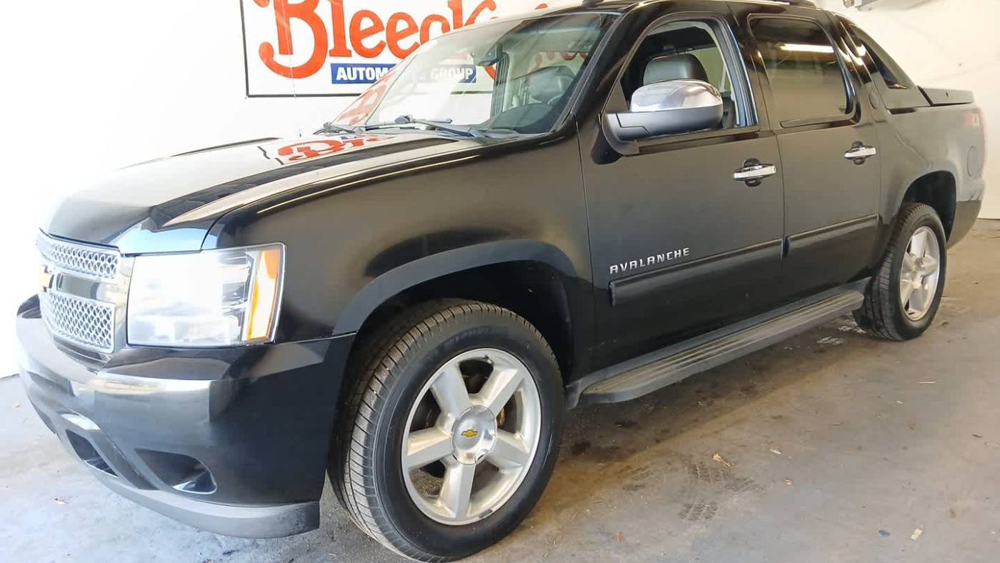 2013 Chevrolet Avalanche LT — Pickup Truck — 187,998 mi — Red Springs, NC