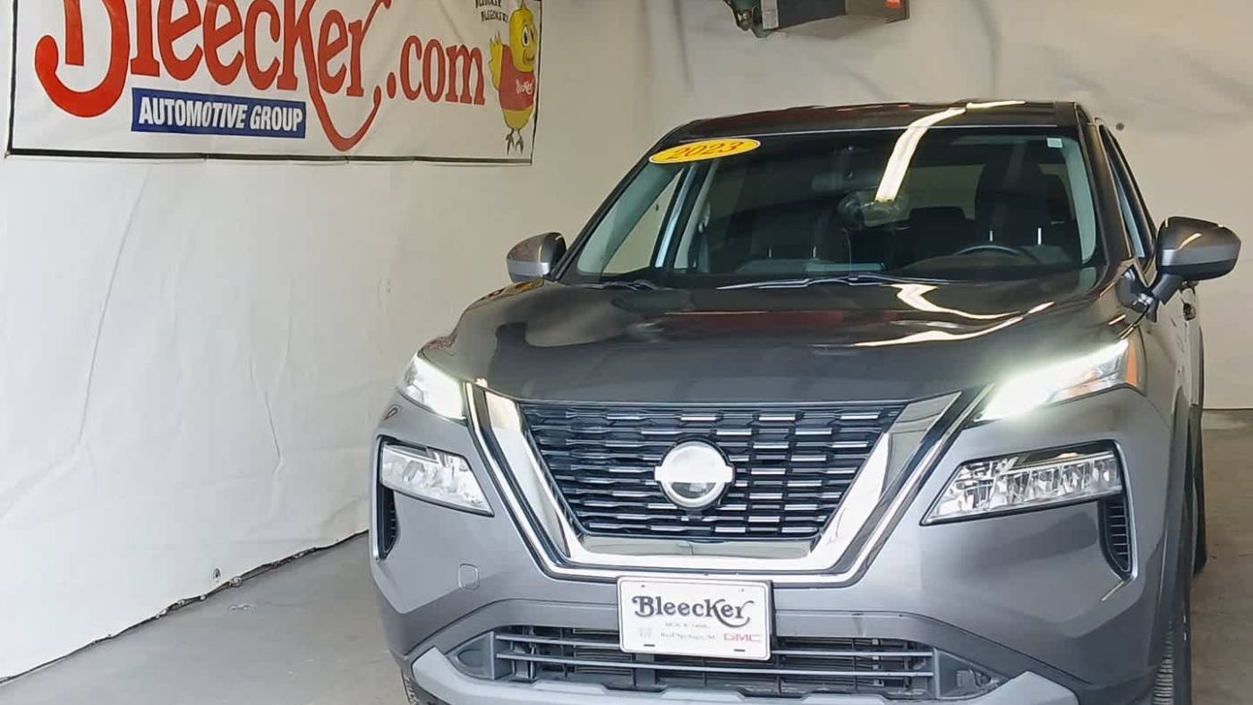 2023 Nissan Rogue SV — SUV — 14,337 mi — Red Springs, NC