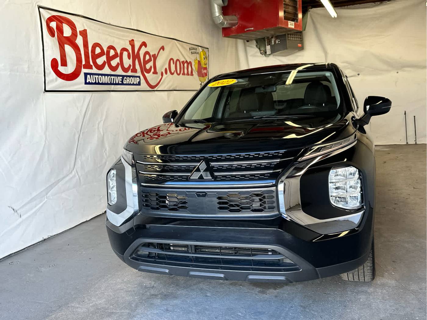 2022 Mitsubishi Outlander ES — SUV — 33,649 mi — Red Springs, NC