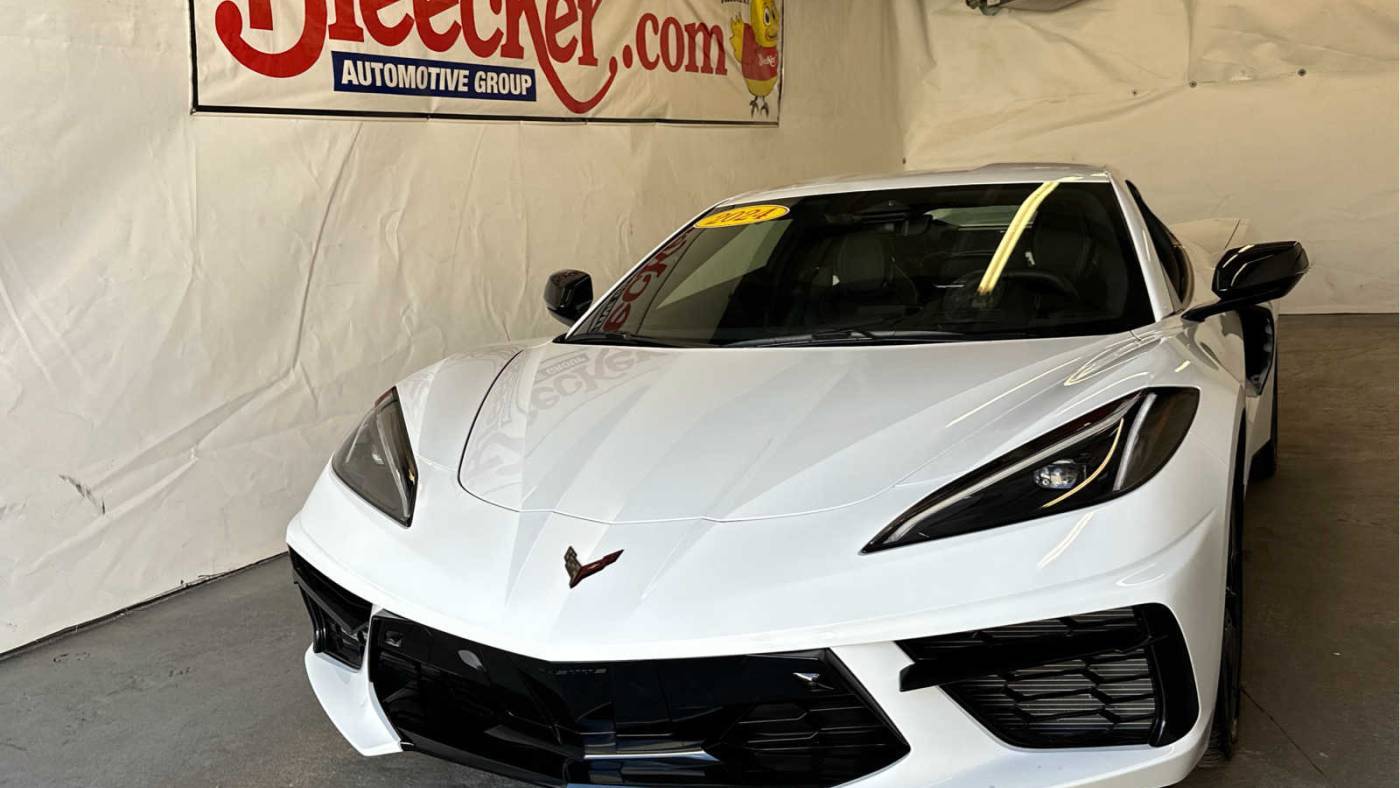 2024 Chevrolet Corvette 2LT — Coupe — 628 mi — Red Springs, NC