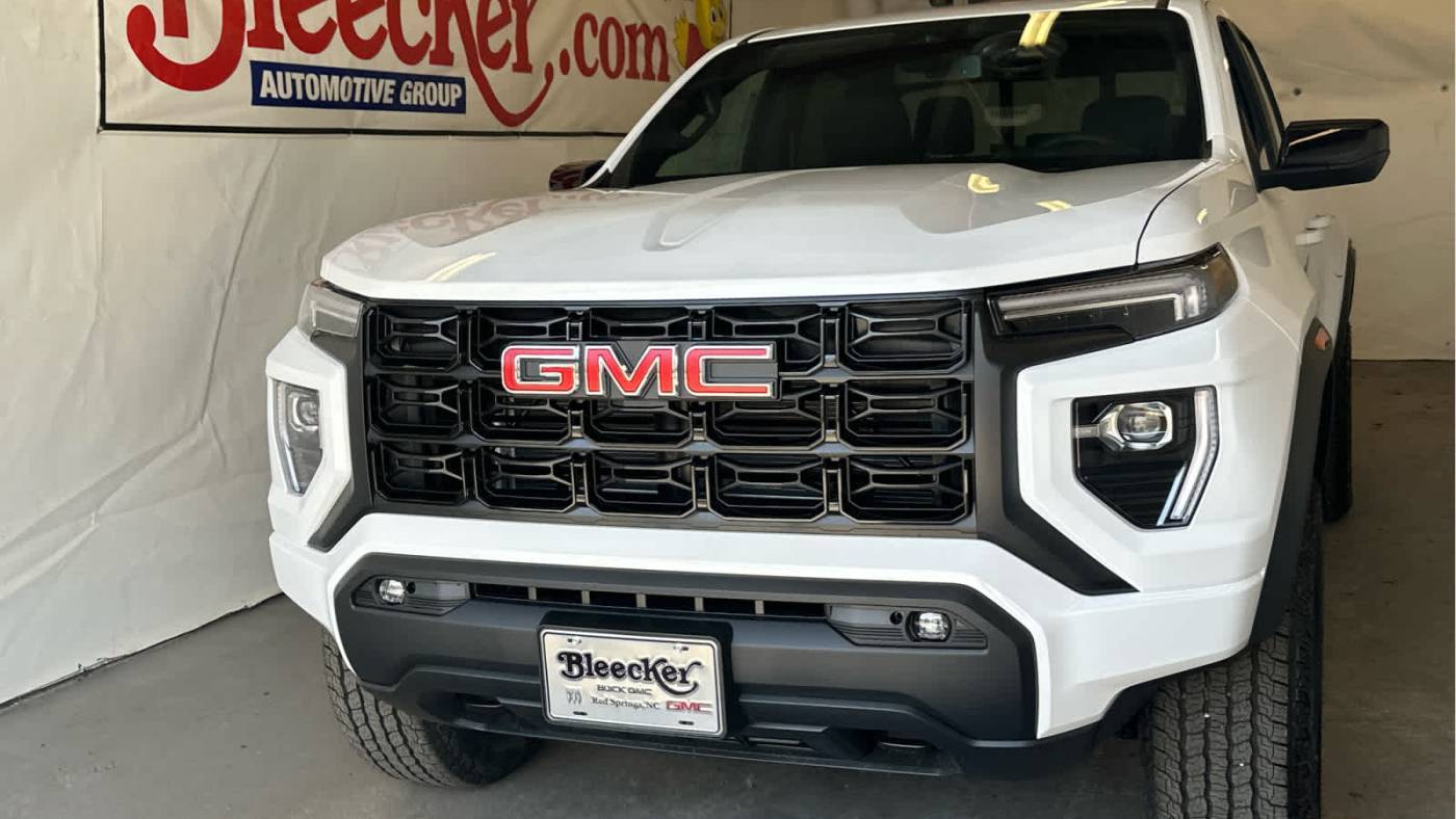 2025 GMC Canyon Elevation