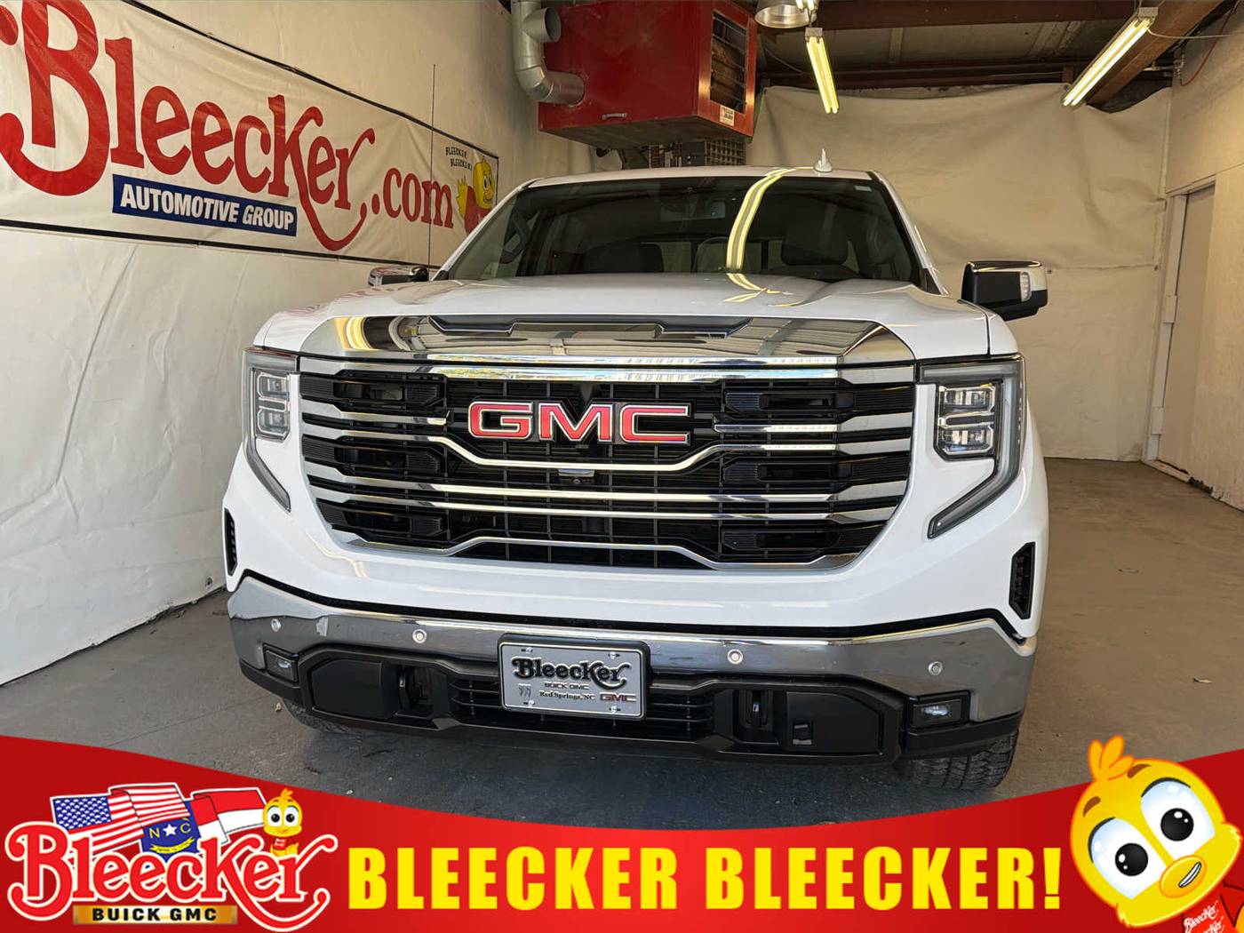 2023 GMC Sierra 1500 SLT — Pickup Truck — 32,866 mi — Red Springs, NC