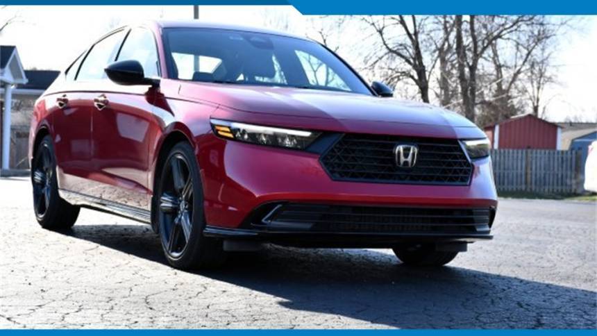 2023 Honda Accord Hybrid Sport-L — Sedan — 15,976 mi — Clarksville, IN
