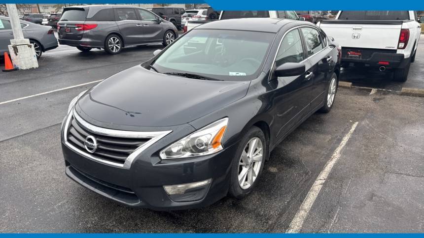 2013 Nissan Altima 2.5 SV — Sedan — 184,930 mi — Clarksville, IN