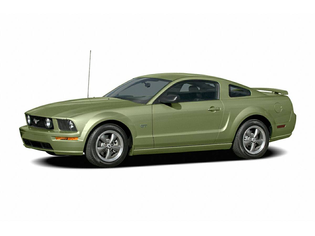 2005 Ford Mustang Deluxe — Coupe — 158,530 mi — Clarksville, IN