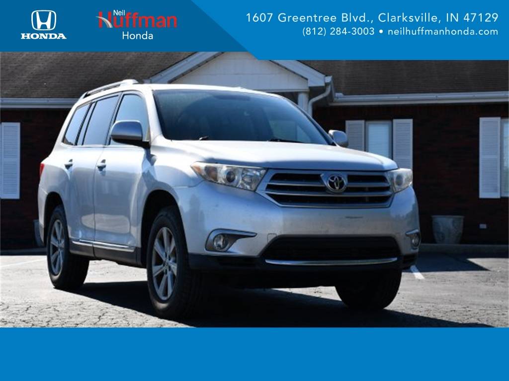2013 Toyota Highlander Plus V6 — SUV — 167,296 mi — Clarksville, IN
