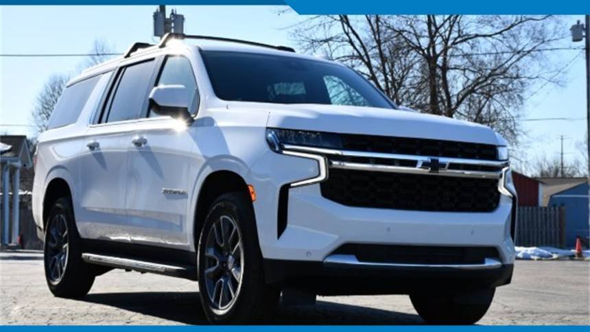 2023 Chevrolet Suburban LS — SUV — 40,621 mi — Clarksville, IN