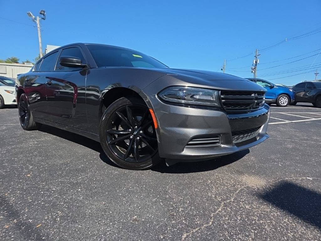 2018 Dodge Charger SXT — Sedan — 72,244 mi — Louisville, KY