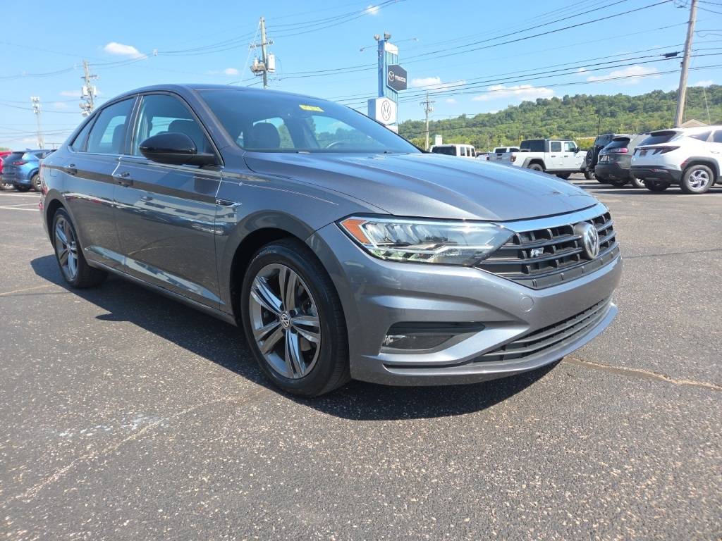 2021 Volkswagen Jetta R-Line — Sedan — 47,655 mi — Louisville, KY