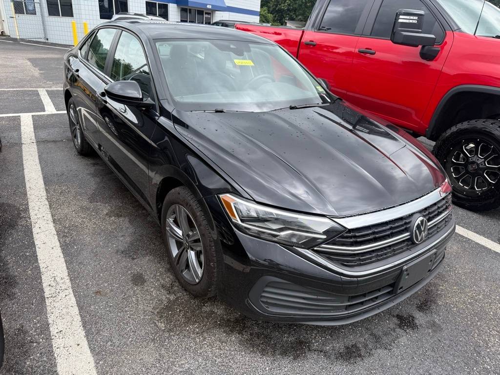 2024 Volkswagen Jetta SE — Sedan — 27,129 mi — Louisville, KY