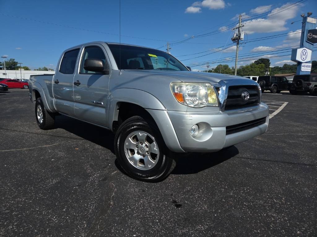 2005 Toyota Tacoma Base — Pickup Truck — 136,063 mi — Louisville, KY