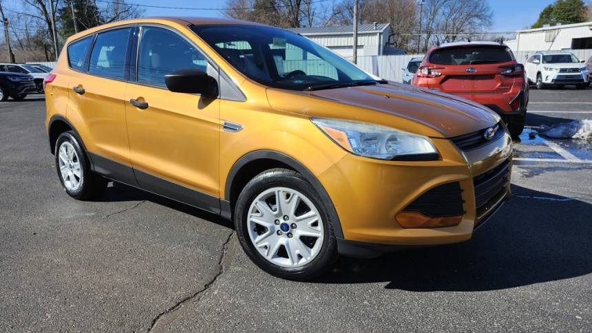 2016 Ford Escape S — SUV — 140,254 mi — Louisville, KY