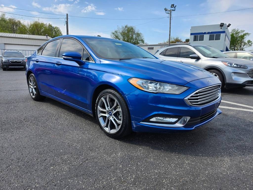 2017 Ford Fusion SE — Sedan — 88,056 mi — Louisville, KY