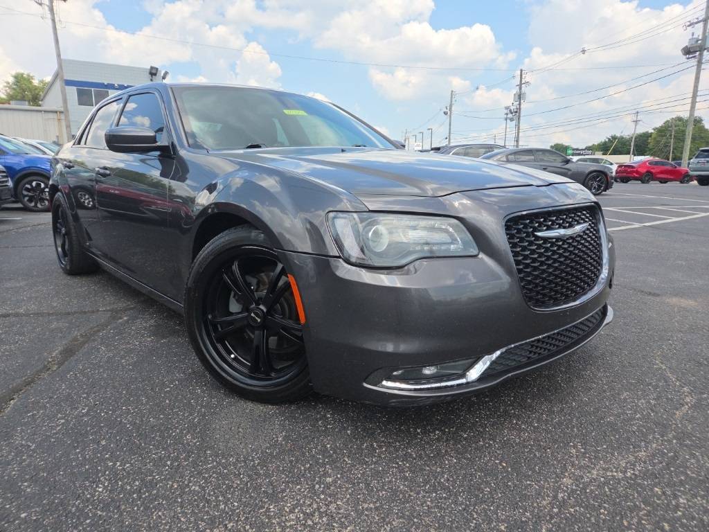 2018 Chrysler 300 S — Sedan — 189,460 mi — Louisville, KY