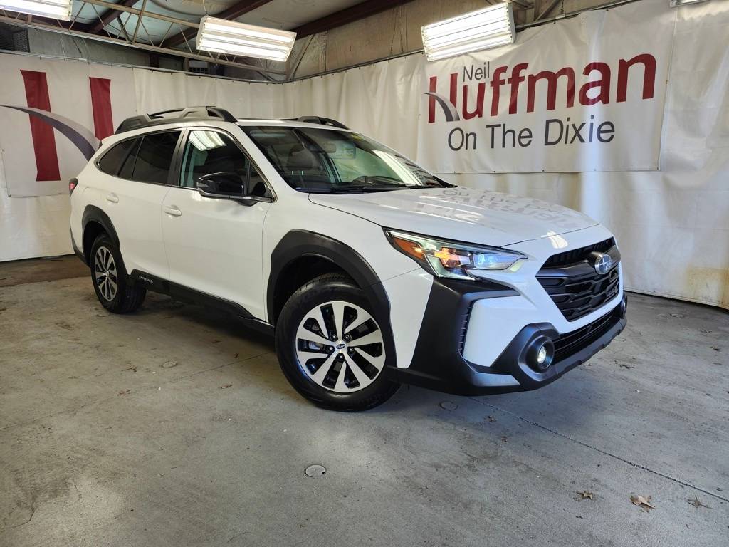 2025 Subaru Outback Premium — SUV — 8,310 mi — Louisville, KY