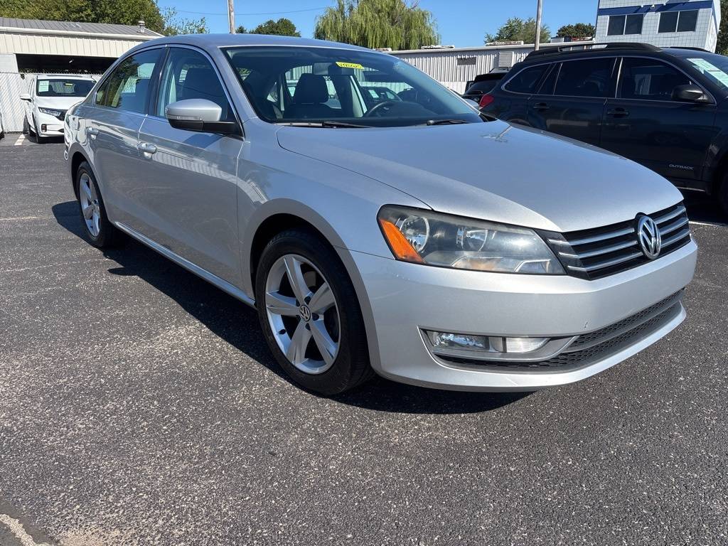 2015 Volkswagen Passat 1.8T Limited Edition — Sedan — 135,414 mi — Louisville, KY