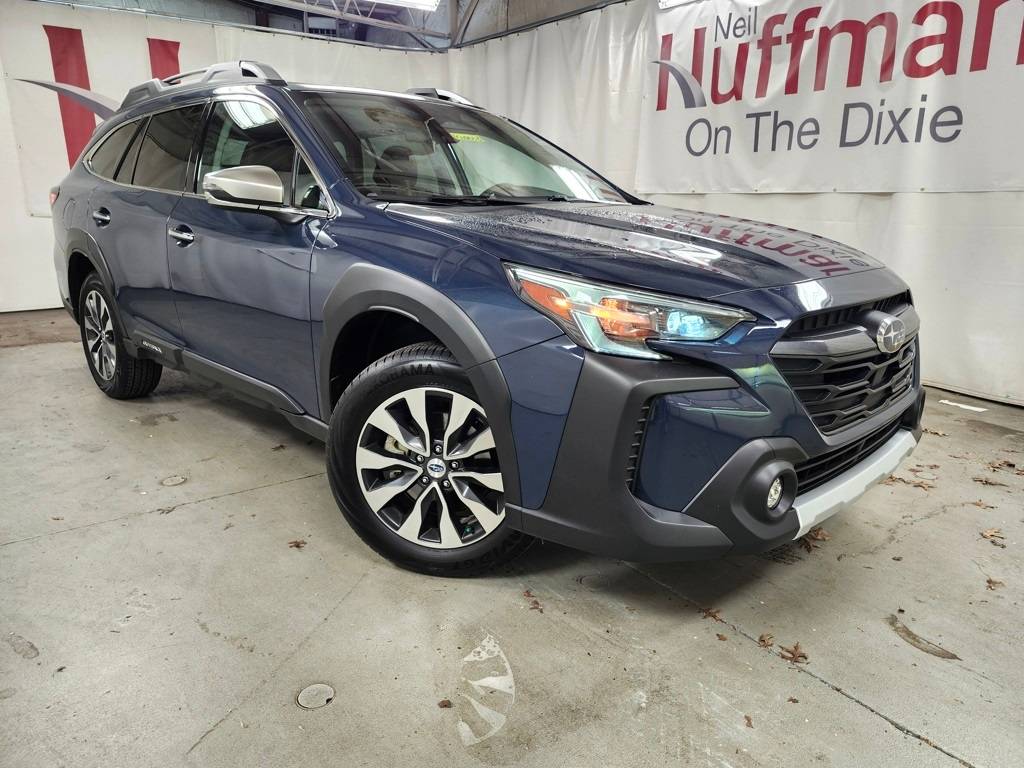 2025 Subaru Outback Touring — SUV — 9,624 mi — Louisville, KY