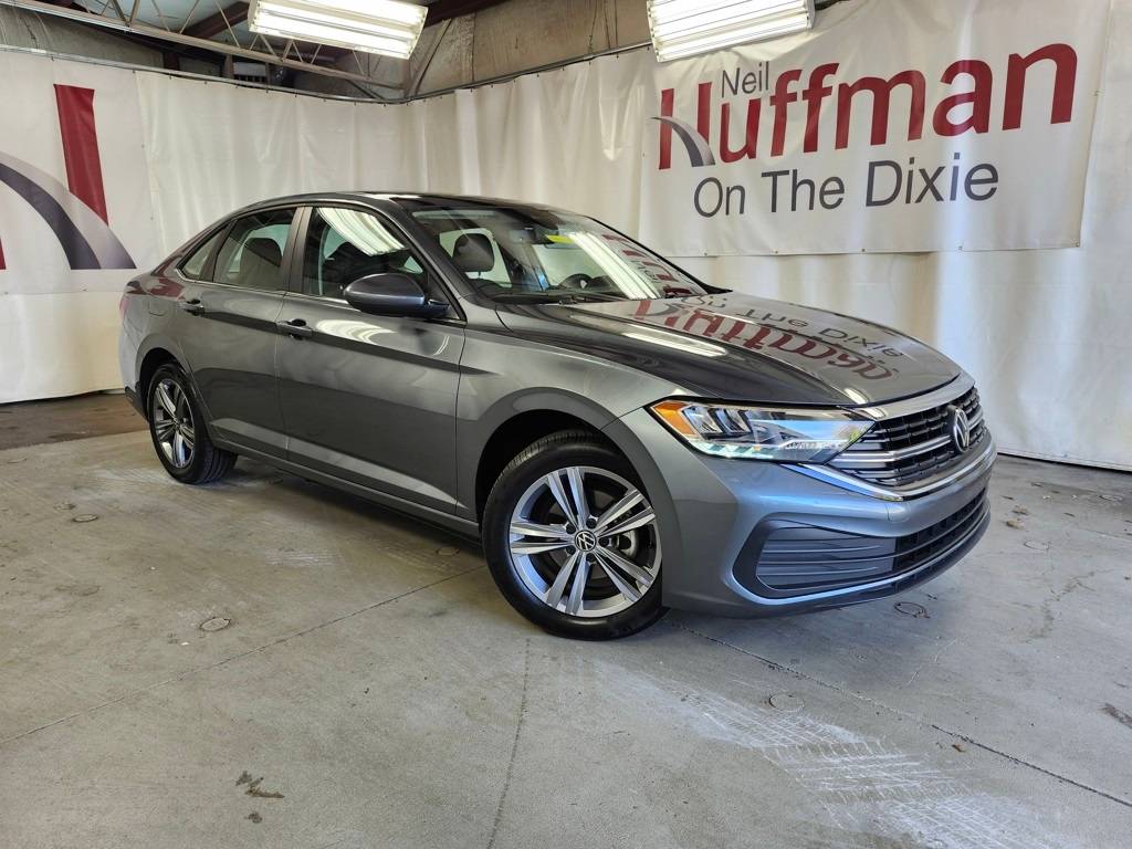 2023 Volkswagen Jetta SE — Sedan — 17,405 mi — Louisville, KY