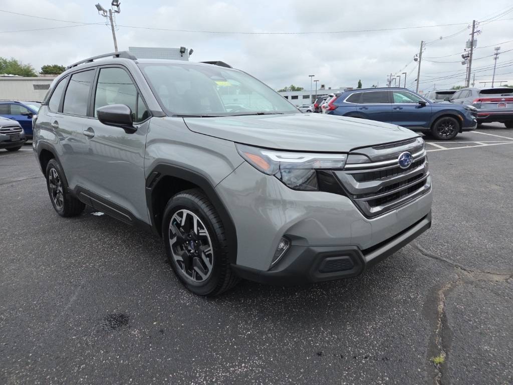 2025 Subaru Forester Premium — SUV — 5,841 mi — Louisville, KY
