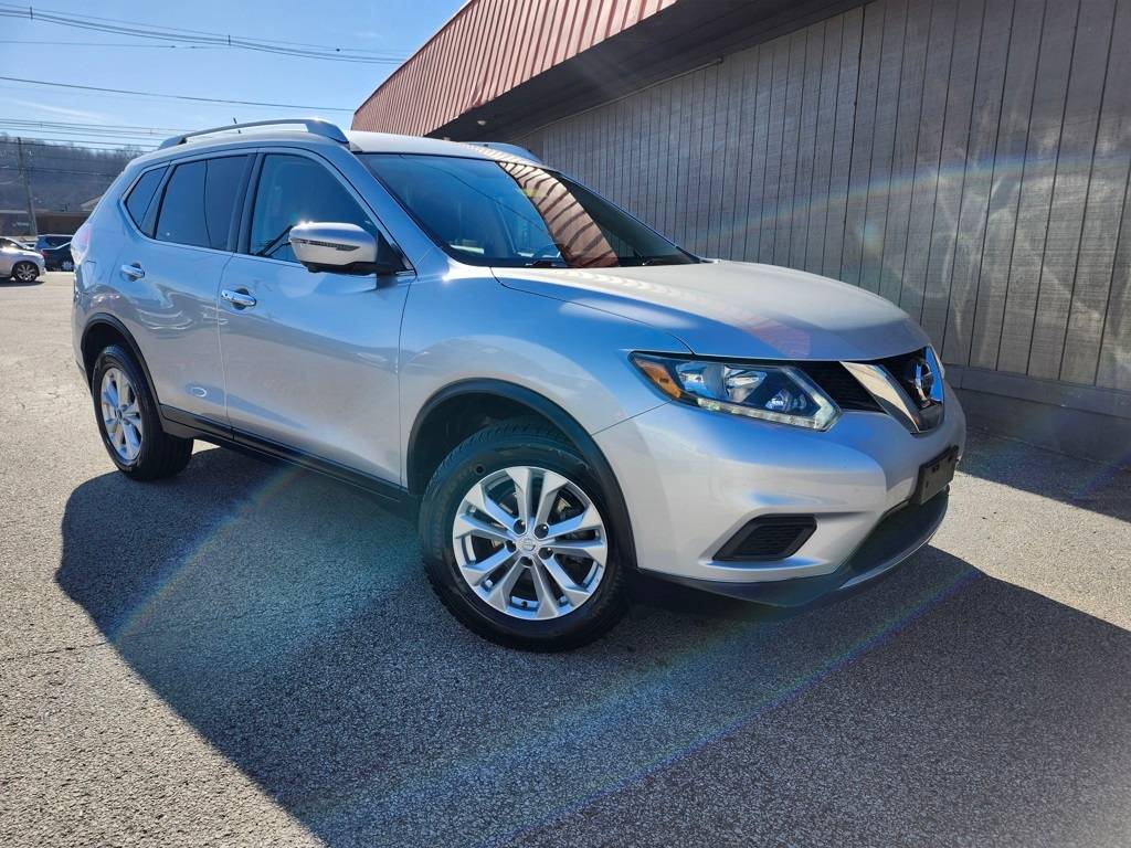 2016 Nissan Rogue SV — SUV — 51,472 mi — Louisville, KY