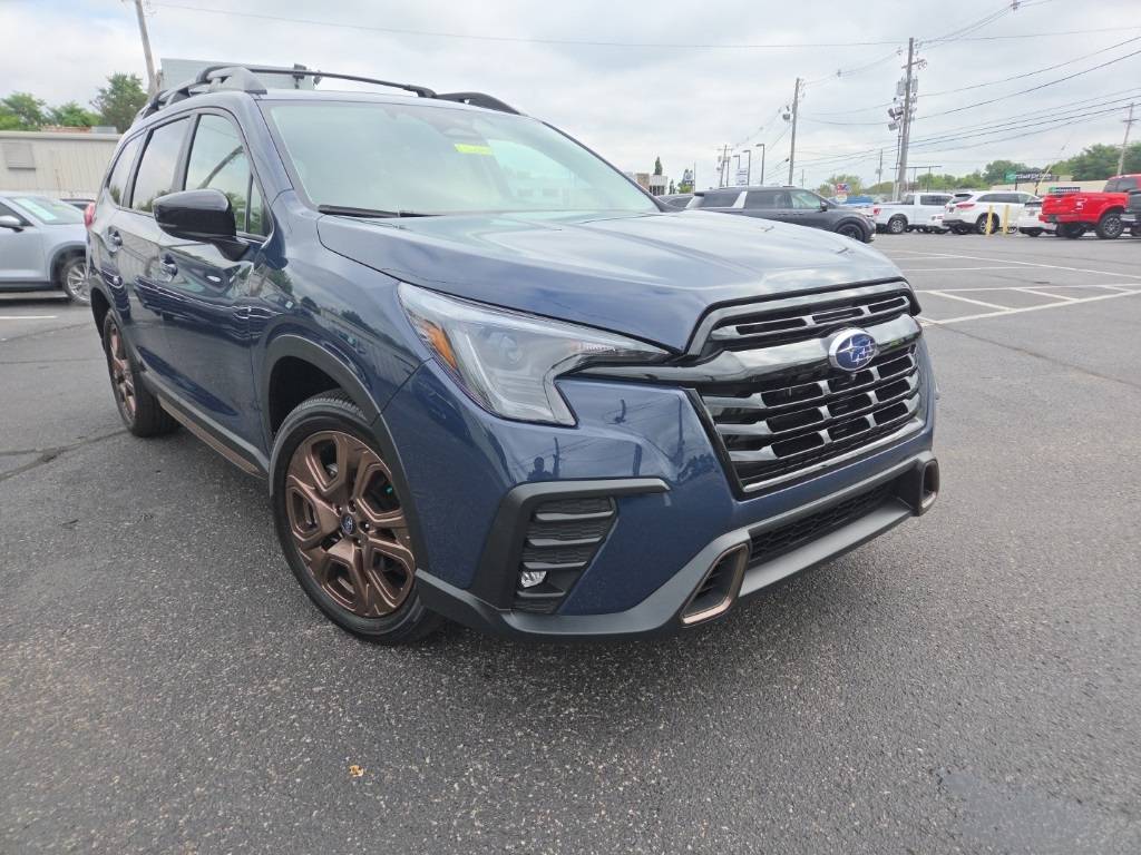 2025 Subaru Ascent Limited Bronze Edition — SUV — 4,998 mi — Louisville, KY