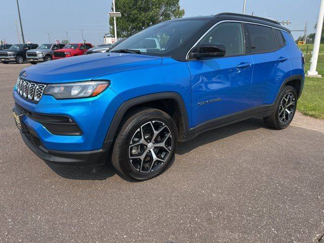 2025 Jeep Compass Limited — SUV — 10,647 mi — New Richmond, WI