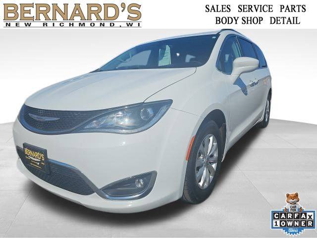 2018 Chrysler Pacifica Touring Plus — Minivan — 112,054 mi — New Richmond, WI