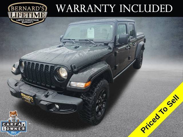 2023 Jeep Gladiator Willys — Pickup Truck — 23,441 mi — New Richmond, WI