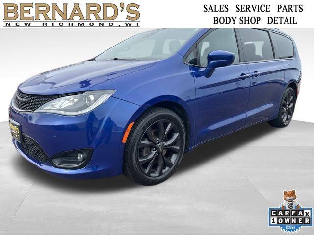 2020 Chrysler Pacifica Touring L Plus — Minivan — 76,151 mi — New Richmond, WI