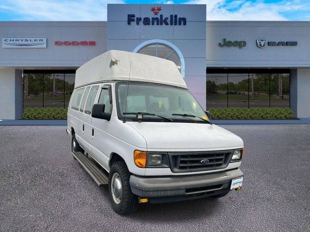 2006 Ford Econoline Wagon E-350 Super Duty XLT