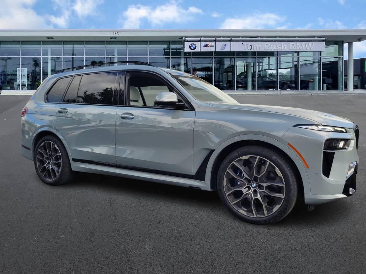 2024 BMW X7 40i — SUV — 5,880 mi — Jacksonville, FL