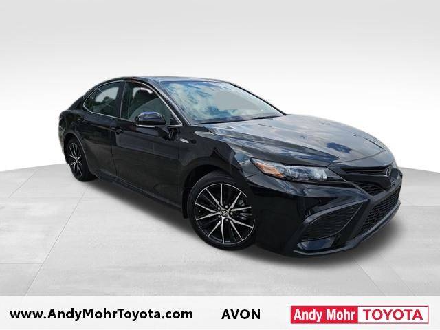 2024 Toyota Camry SE — Sedan — 10,077 mi — Avon, IN