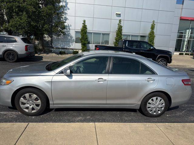 2011 Toyota Camry LE — Sedan — 172,049 mi — Avon, IN